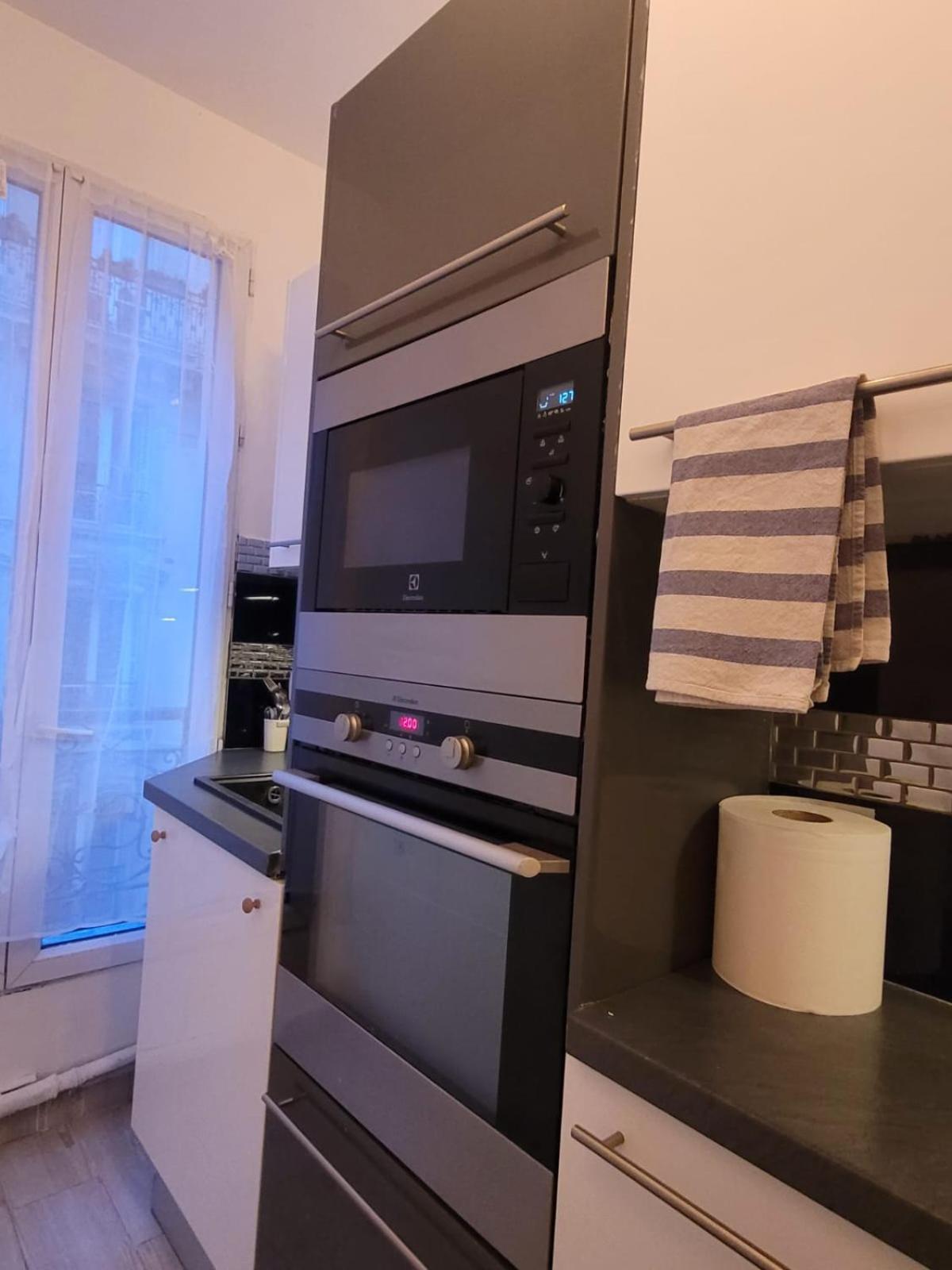 Charmant Appartement Pres De Montmartre 2 Paris Exterior photo